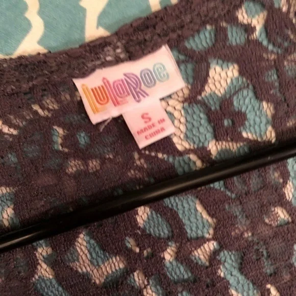 LULAROE Grey Lace Monroe Kimono Size Small - Picture 2 of 5